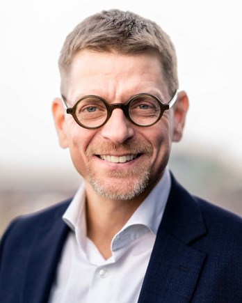 Portrætbillede af  LARS FRELLE-PETERSEN