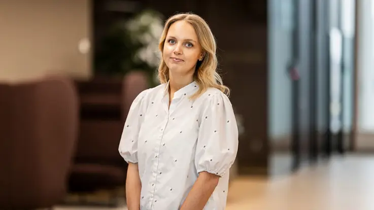 Ella G. Annfeldt hos Poul Schmith/Kammeradvokaten