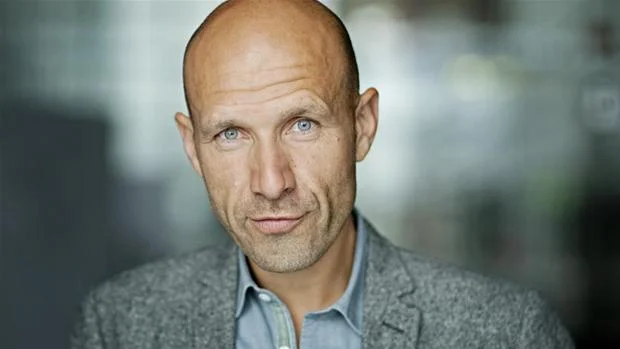 Portrætbillede af  Adam Holm