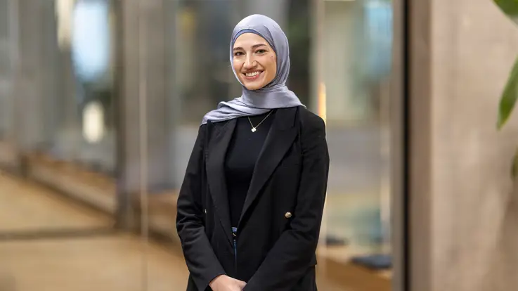 Sandie Wissam Dababech hos Poul Schmith/Kammeradvokaten