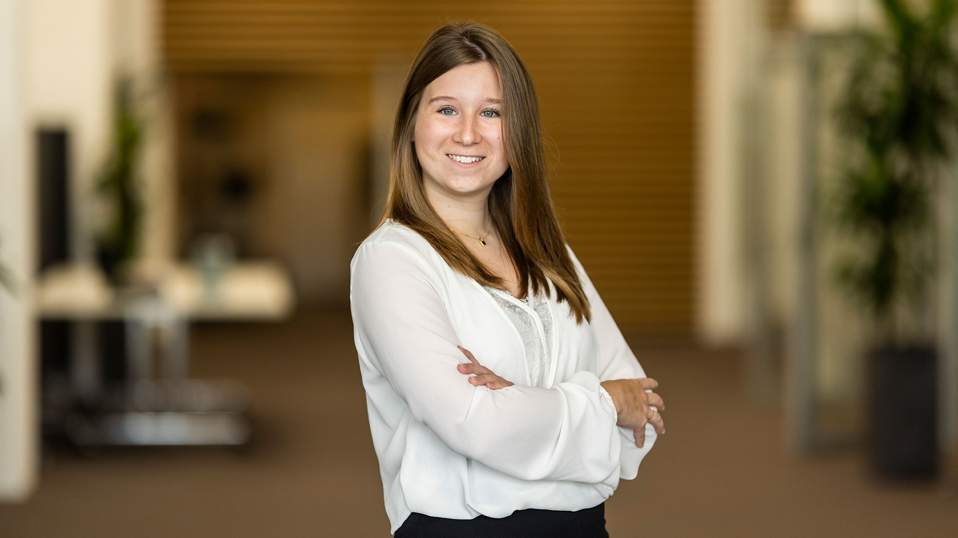 Cecilie Madsen at Poul Schmith