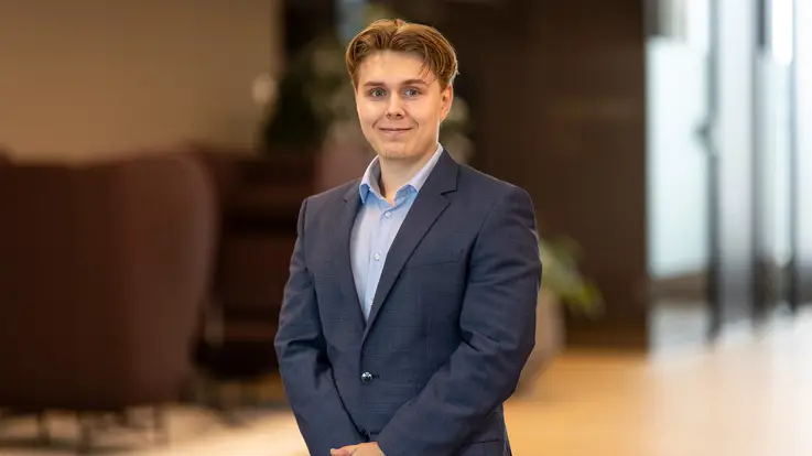 Jacob Kofoed Lützhøft Hansen hos Poul Schmith/Kammeradvokaten