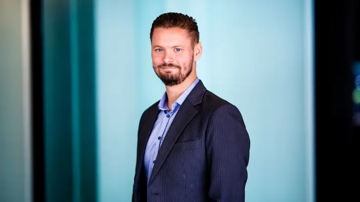 Dennis Krarup Christiansen hos Poul Schmith/Kammeradvokaten