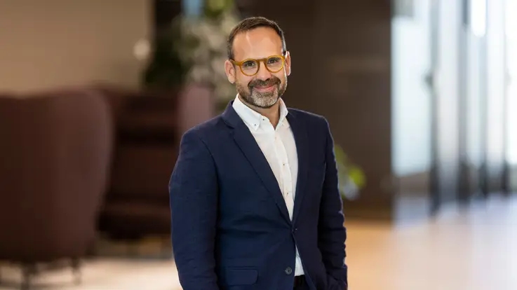 Bernardo Busel Niedmann at Poul Schmith